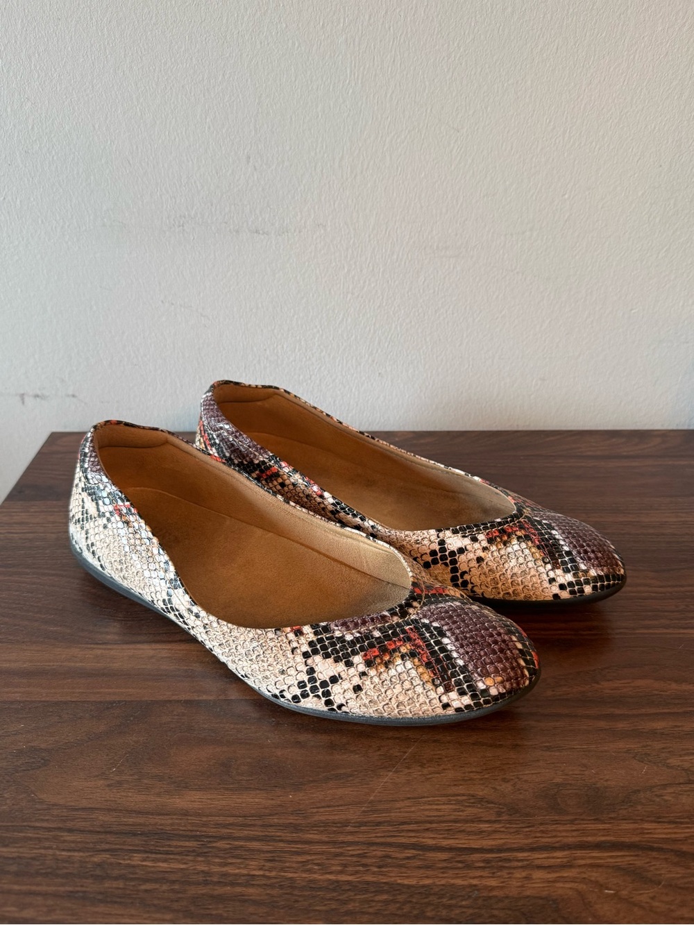 Naturalizer Snakeskin Print Flats Comfort Slip On Ballet Flats Almond Toe 10W